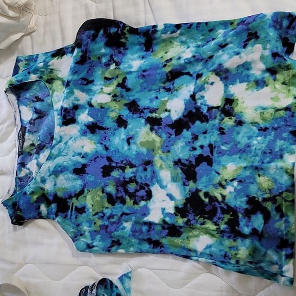 Jones New York Set- tank and cardigan - Picture 8 of 10